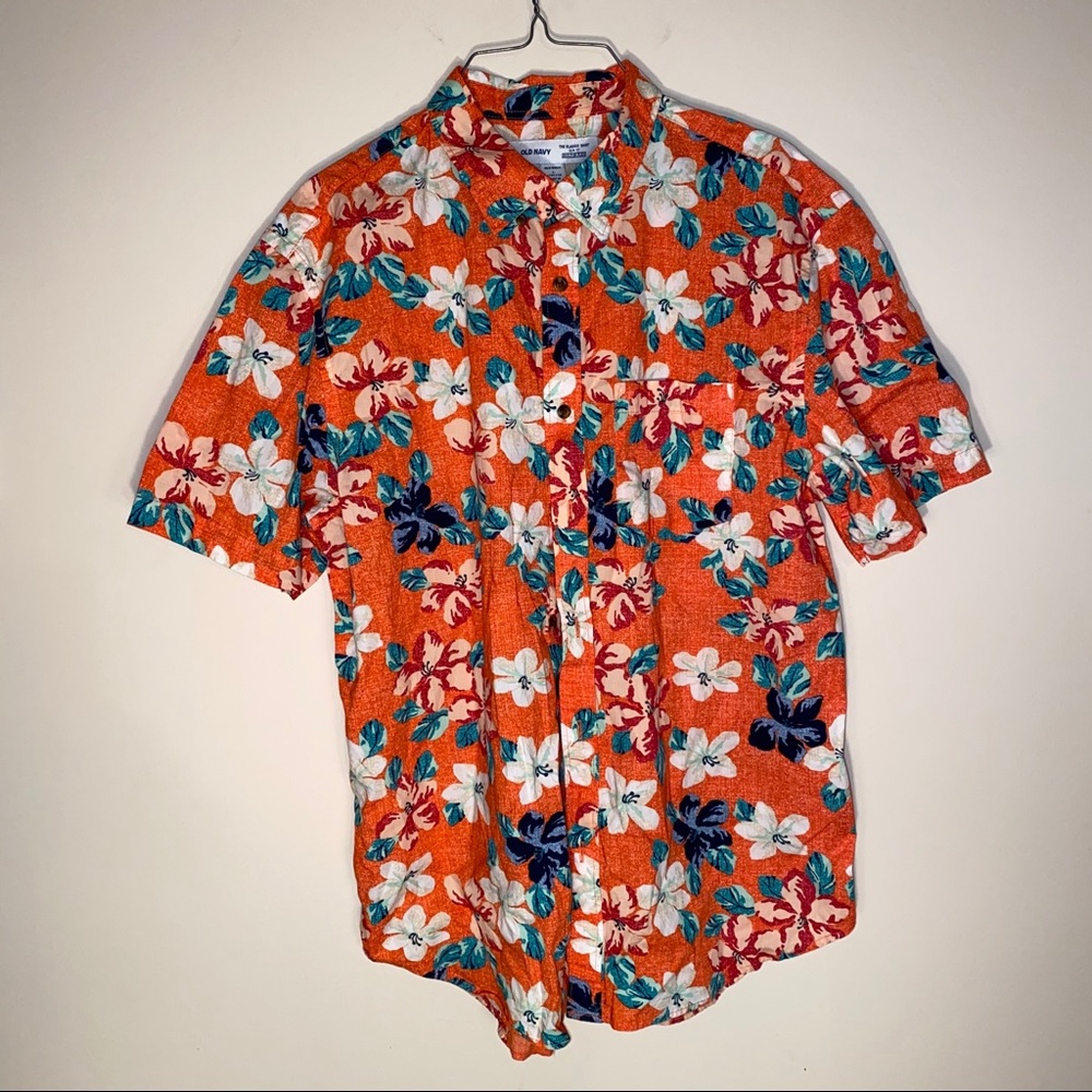 Old Navy short sleeve floral shirt L